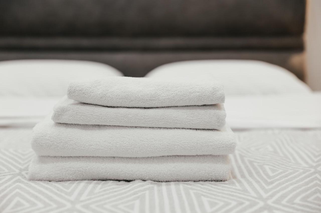 Grand Hotel Biskek Kültér fotó